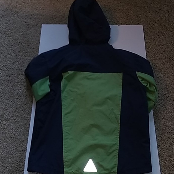 LL. Bean light weight jacket. - Picture 5 of 12